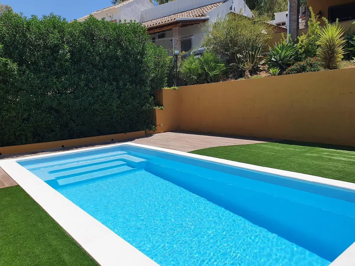 Dom wakacyjny Casa Rural - Serrano House Malaga